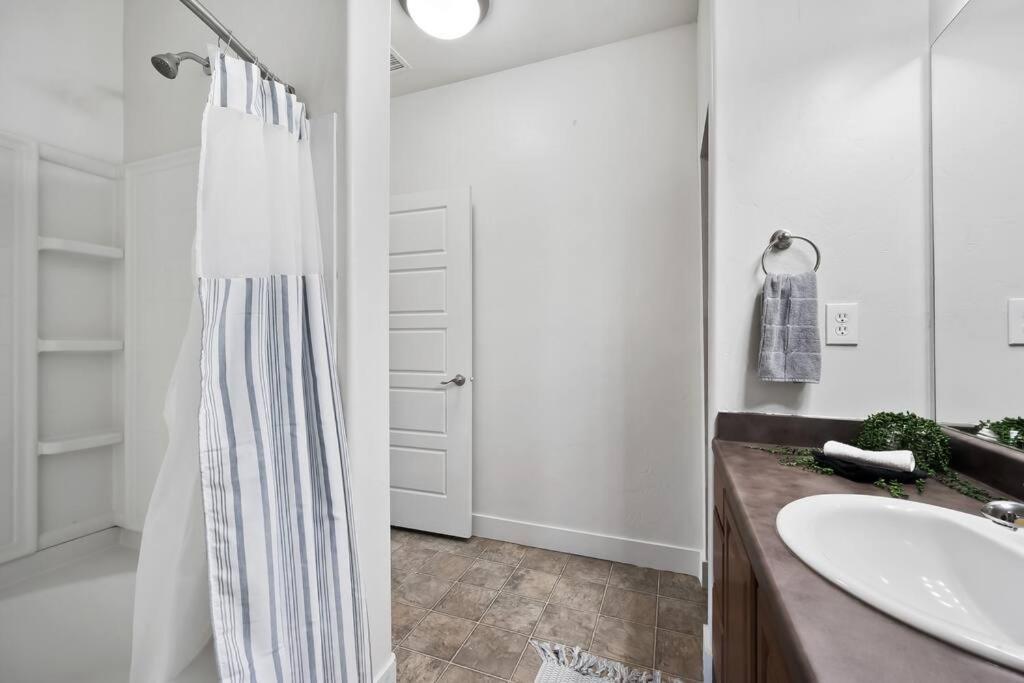 Bee Chic In Sojo W/Hot Tub+Gym+Local Ski Slopes South Jordan Exterior photo